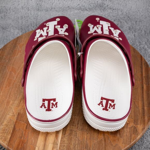 Crocs Texas A&M Aggies NCAA Classic Clogs Slip On Maroon White Logo Size 8 Mens - Picture 4 of 5
